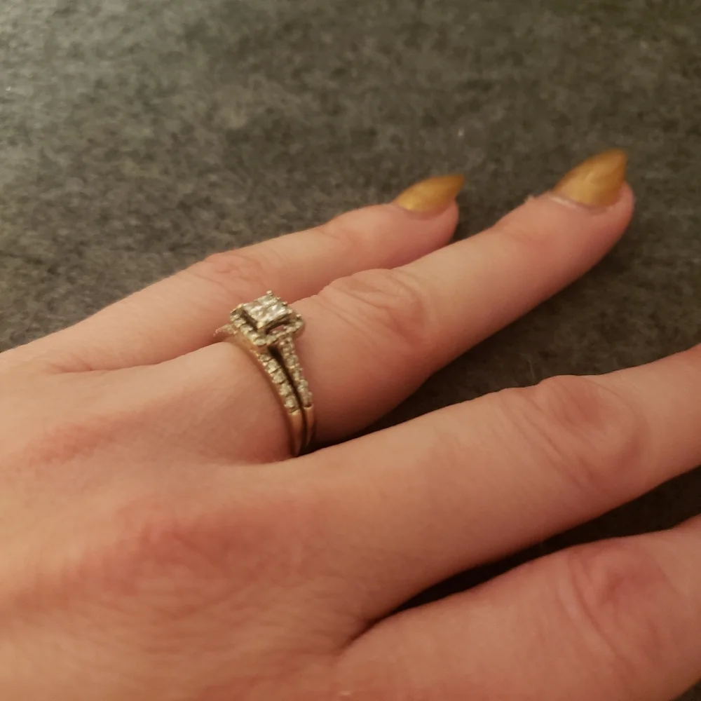 Ring - Picture 6 of 8